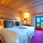 Au Chamois D'or By Les Etincelles Hotel 5*
