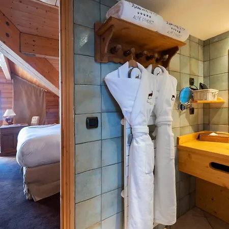 Au Chamois D'or By Les Etincelles Hotel