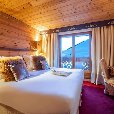 Au Chamois D'or By Les Etincelles 5*
