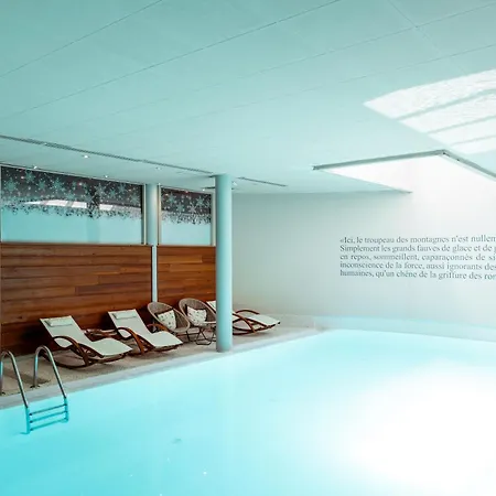 Au Chamois D'or By Les Etincelles 5* Alpe d'Huez